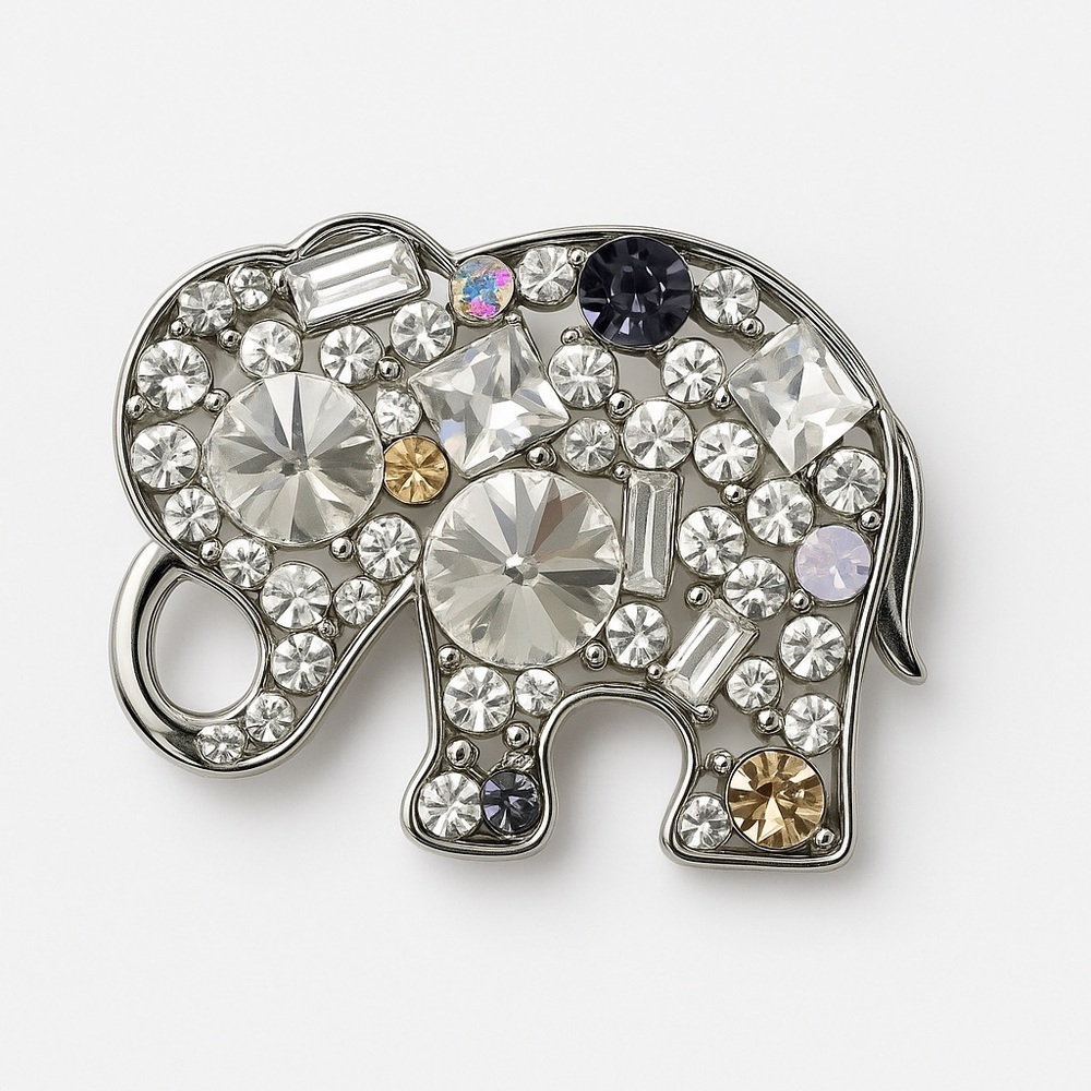 New | Crystal Elephant Brooch With Zirconia